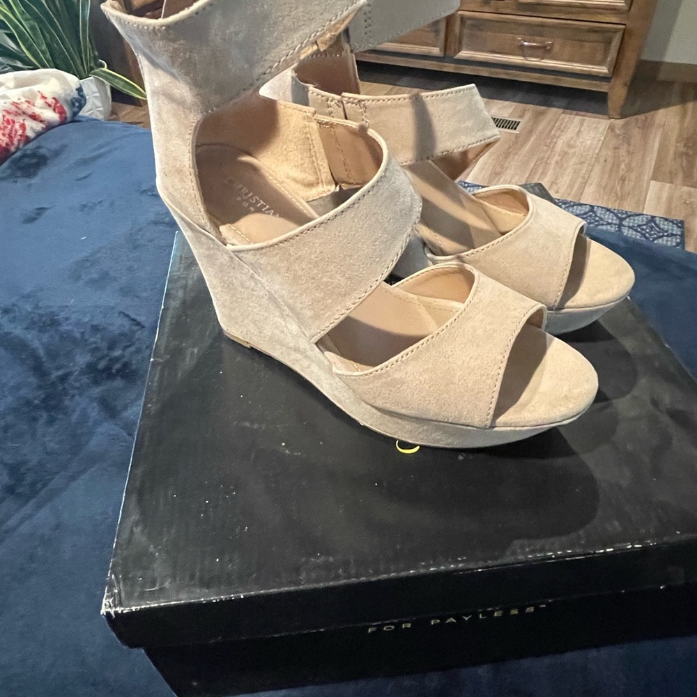 Tan Platforms - image 2